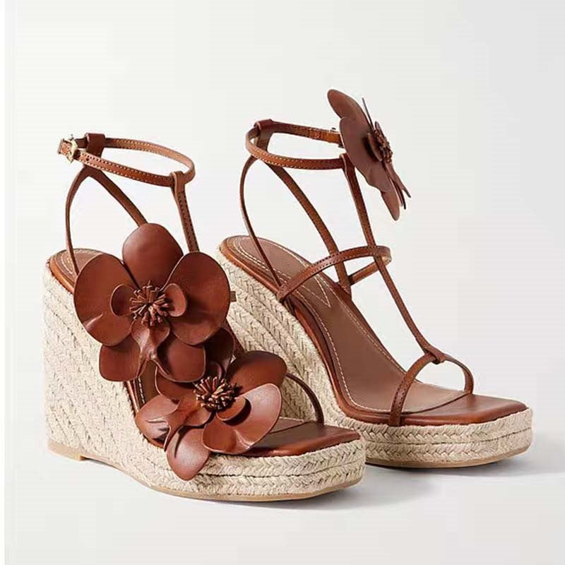 Damen Blumenschmuck Keilsandalen Drune
