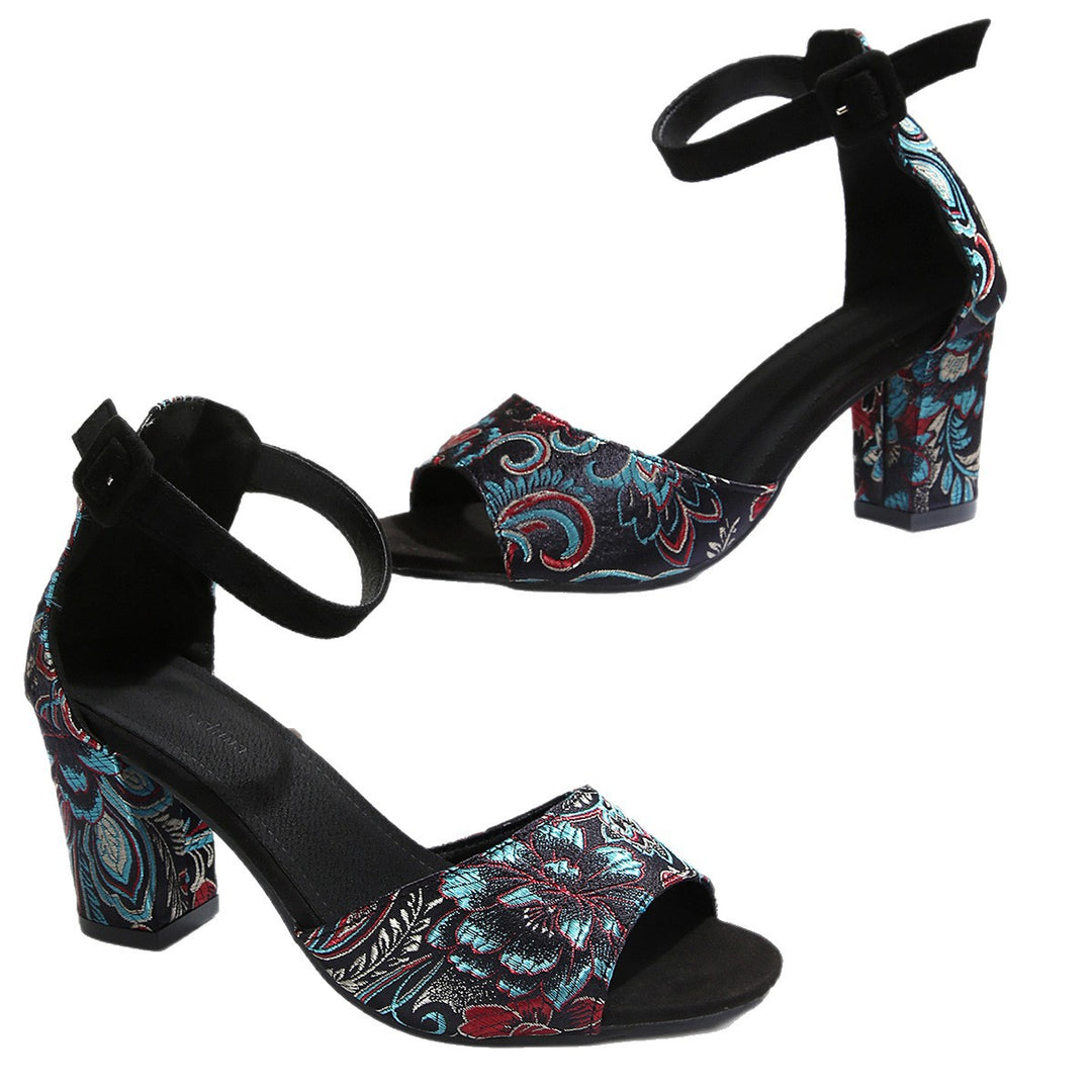 Damen  offene Mules mit besticktem Paisley-Muster, glänzender Kunstlederblatt und mittelhohem Blockabsatz Drune