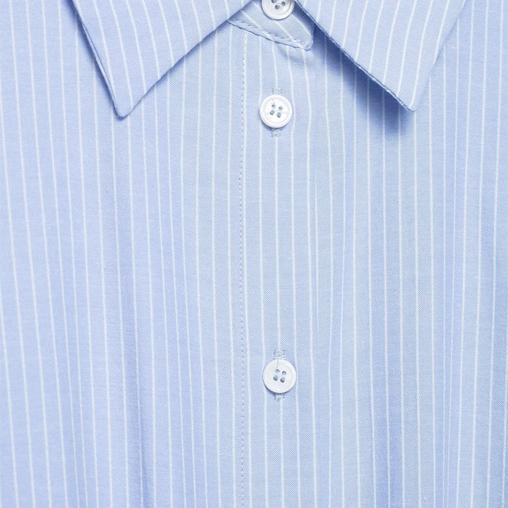 Damenbluse mit asymmetrischem Knoten und raffinierter Drapierung Drune