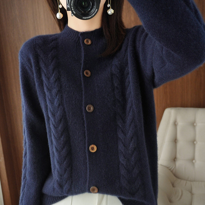 Damen kuschelige Strickjacke mit Zopfmuster und Knopfleiste Drune