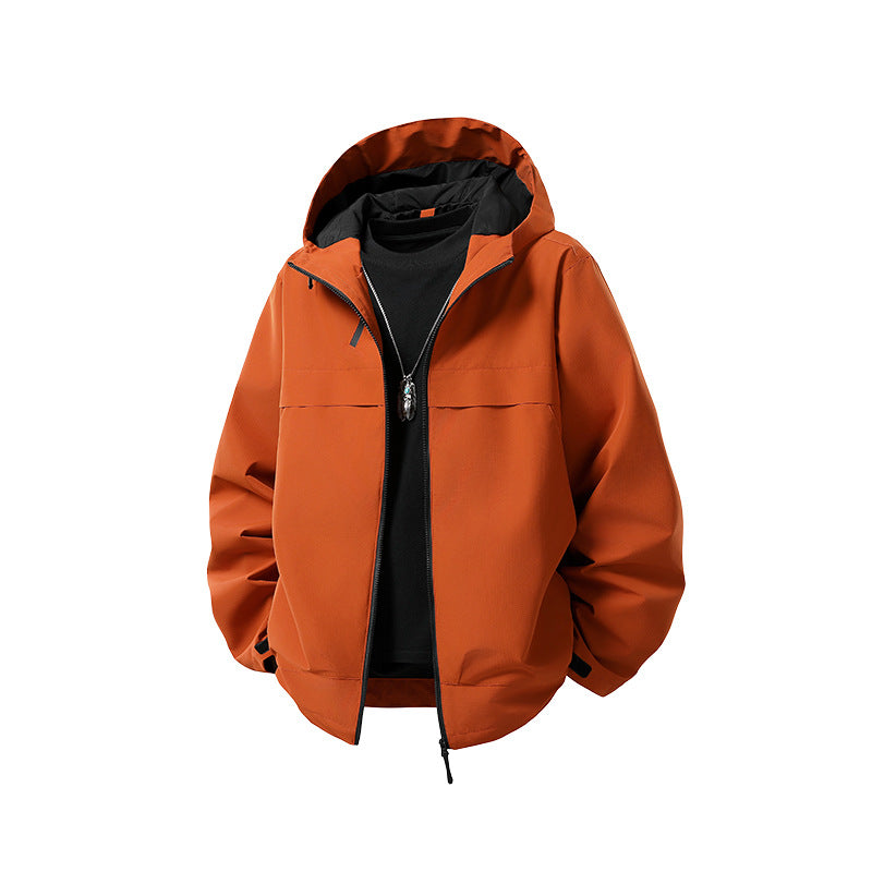 Herren Kapuzen-Softshelljacke mit technischem Windschutz, Two‑Way-Reißverschluss und versteckten Utility-Taschen Drune
