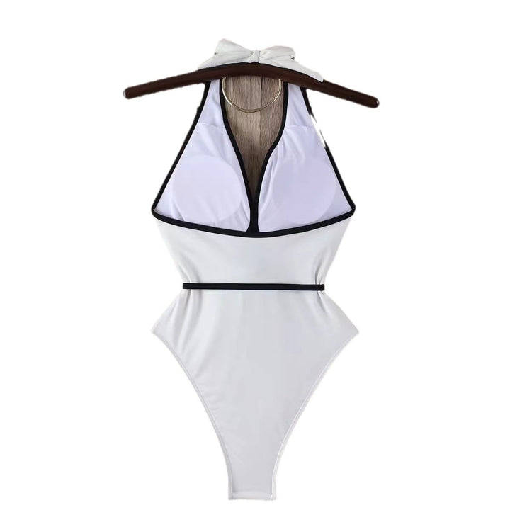 Damen Eleganter Badeanzug mit Hochgeschlossenem Ausschnitt und Blütenakzent Drune