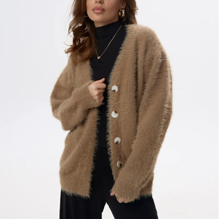 Damen Flauschiger Mohair‑Optik Knopfcardigan mit überschnittener Schulter und Perlmuttknöpfen Drune