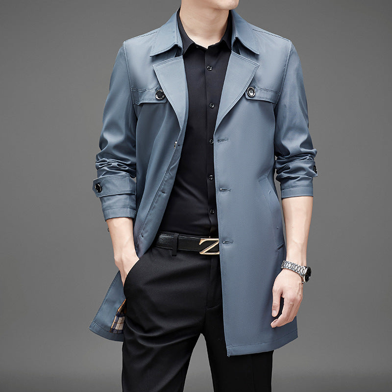 Herren Leichter City-Trenchcoat mit klassischem Revers, verstaubaren Ärmelriegeln und dezentem Innenkaromuster Drune