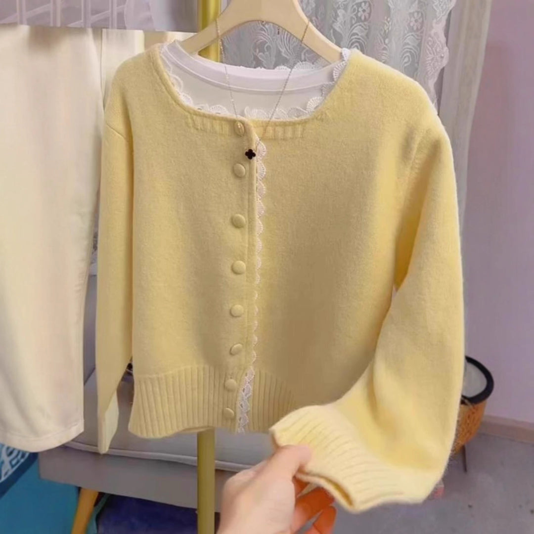 Damen Verspielte Strickjacke mit Spitzenelementen Drune