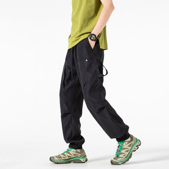 Herren Utility-Cargohose im Joggerstil mit elastischem Bund und großvolumigen Klappentaschen Drune