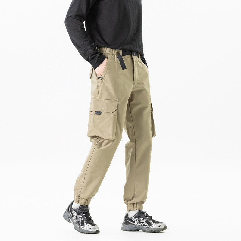 Herren Leichte Outdoor‑Cargohose im Joggerstil mit integriertem Webgurt und elastischen Knöcheln Drune