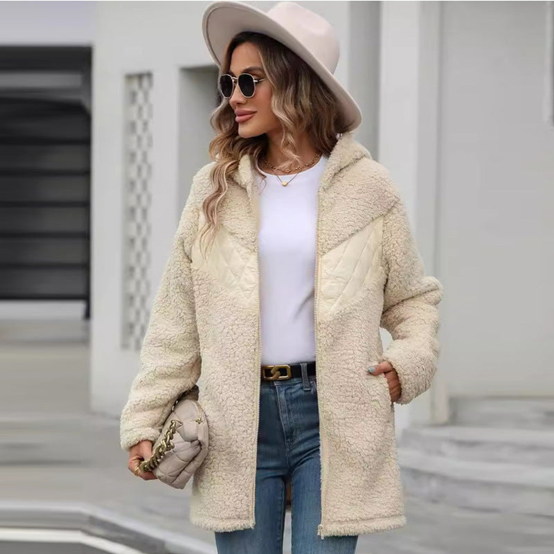 Damen Plüschige Oversize-Jacke mit Kapuze und Steppdetails Drune