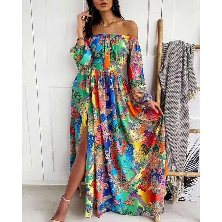Damen Maxikleid mit offenem Schulterdesign und aufwendigem Barockmuster Drune