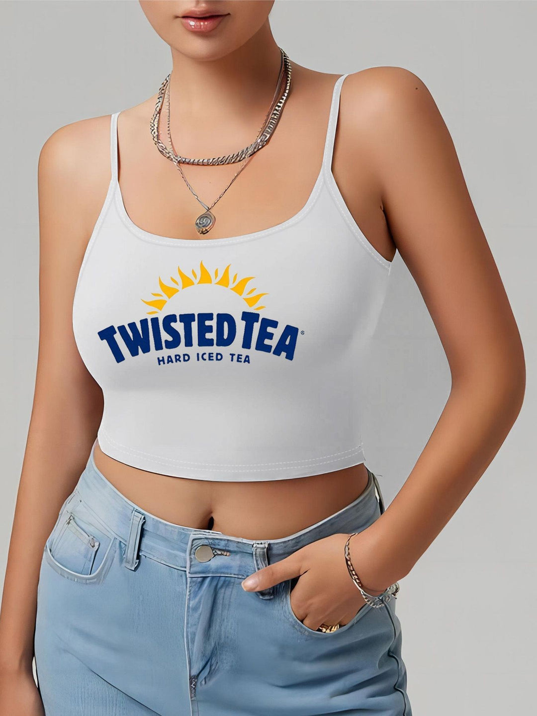 Damen Crop-Top mit kreativem Schriftzug und feinen Trägern Drune