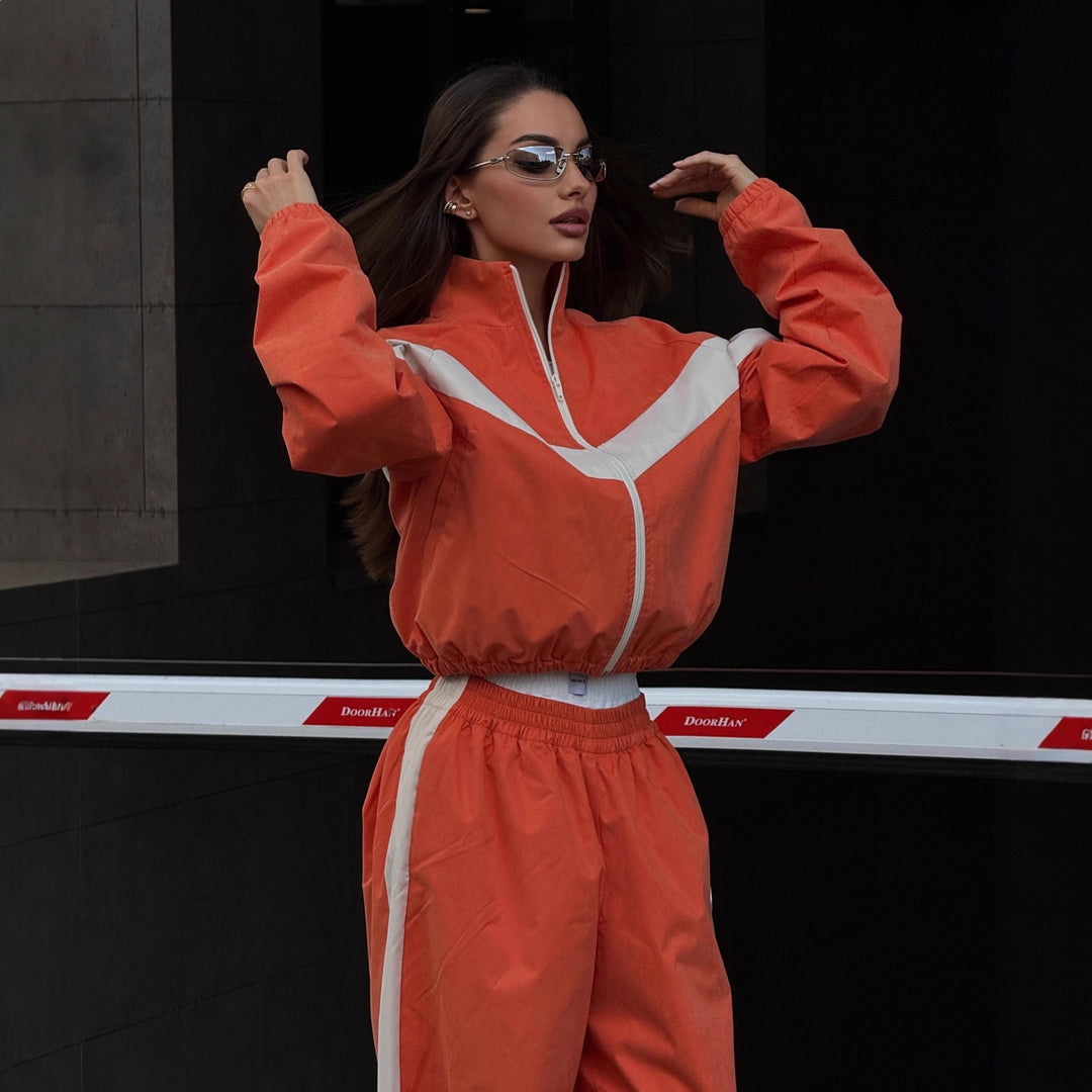Damen Sportlicher Trainingsanzug im modernen Look Drune