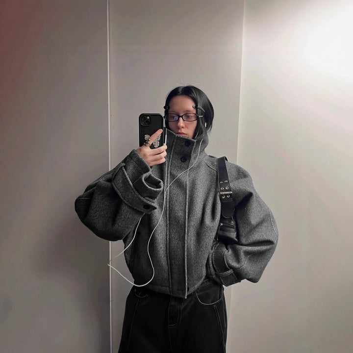 Damen modische Wolljacke mit hohem Kragen und Knopfdetails Drune