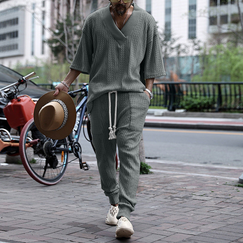 Herren Grobgestricktes Lounge-Set mit tiefem V‑Ausschnitt und Kordelzug-Jogger Drune
