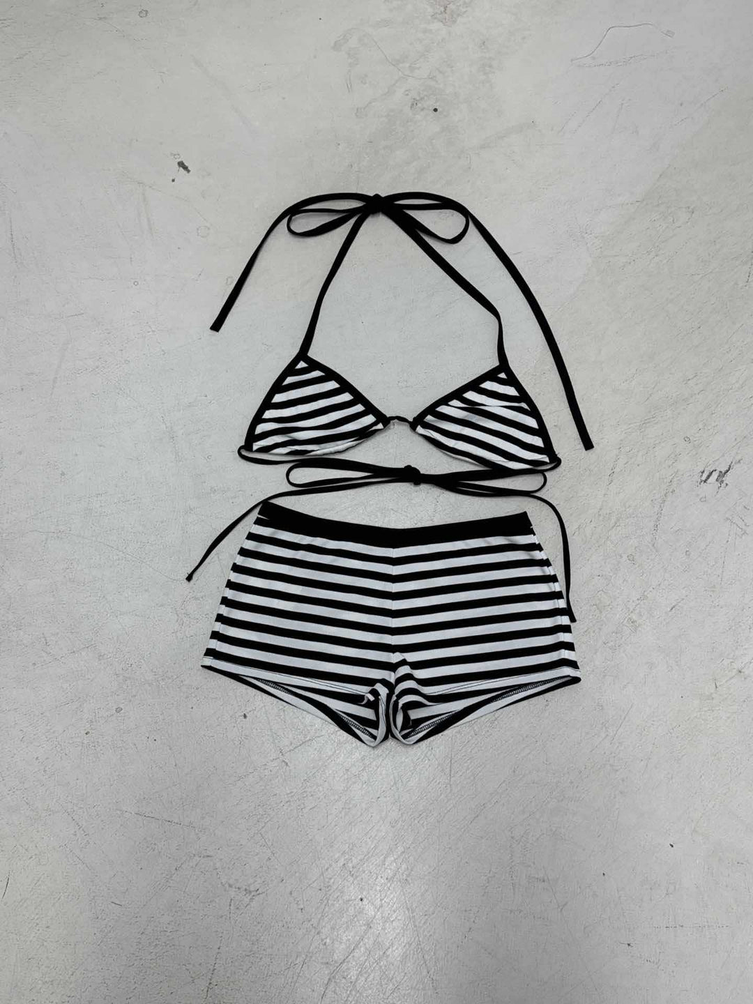 Damen Bikini-Set mit klassischem Streifenmuster und verstellbaren Trägern Drune