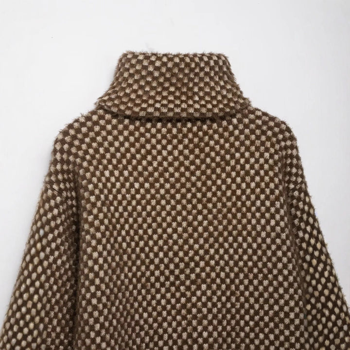Damen nan kurz geschnittene strukturierte Zip-Strickjacke mit hohem Stehkragen, aufgesetzten Taschen und breitem Rippbund Drune
