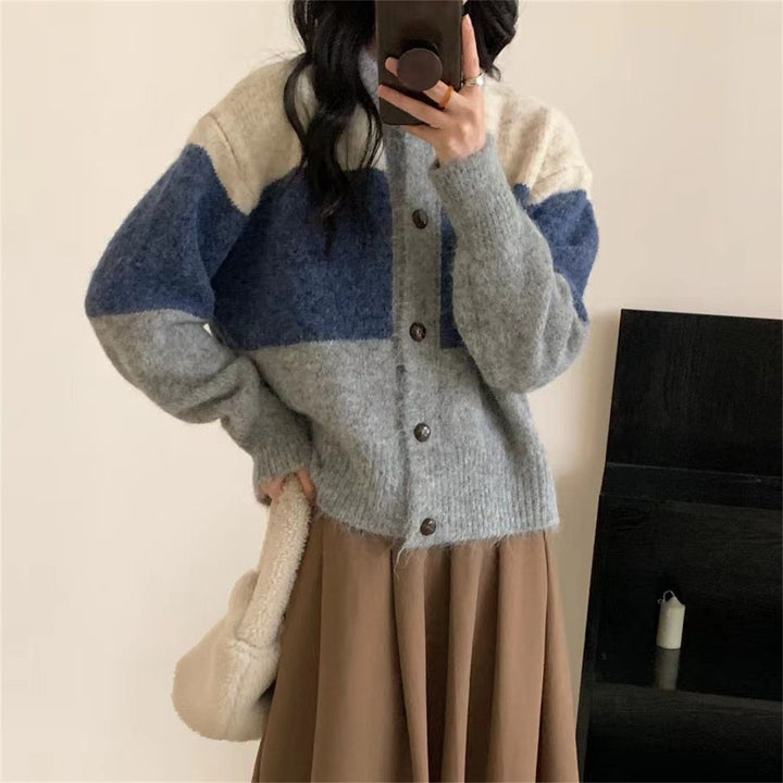 Damen Grobstrickjacke mit knöpfbarem Verschluss und trendigem Farbblockdesign Drune