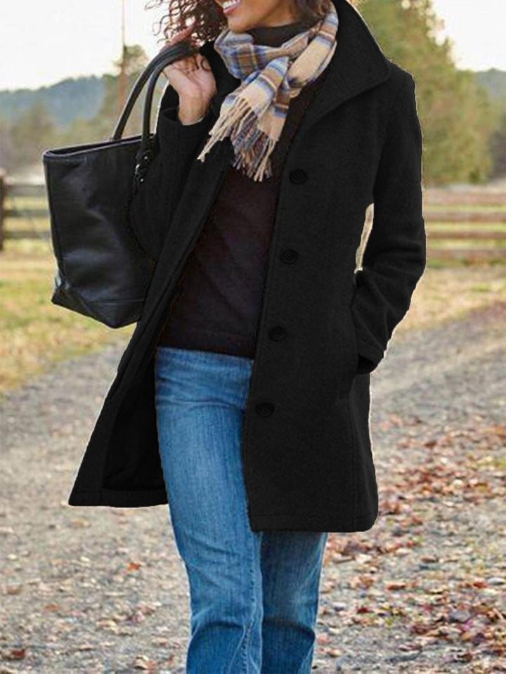 Damen Kurzmantel aus Velourslederimitat mit Hemdkragen, Knopfleiste und seitlichen Eingrifftaschen Drune