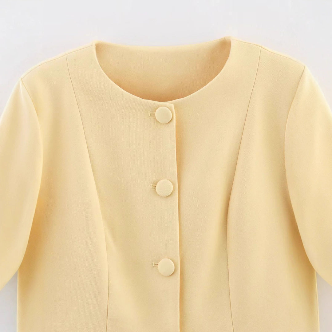 Damen nan taillierter Blazer mit Rundhalsausschnitt, verdeckter Knopfleiste, Pattentaschen und taillierter Kellerfalte Drune