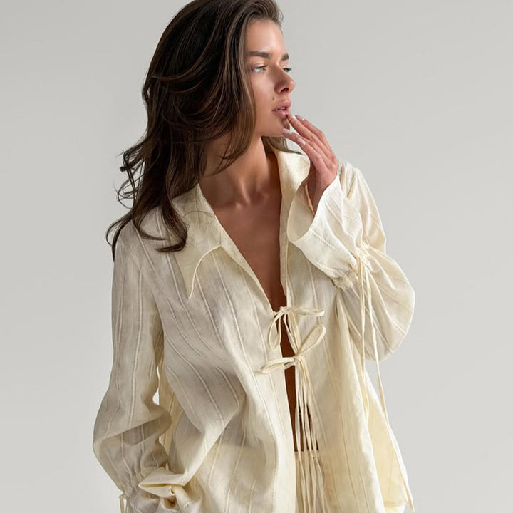 Damen Locker fallende Leinenoptik-Bluse mit dekorativen Bindebändern und transparenter Streifenstruktur Drune