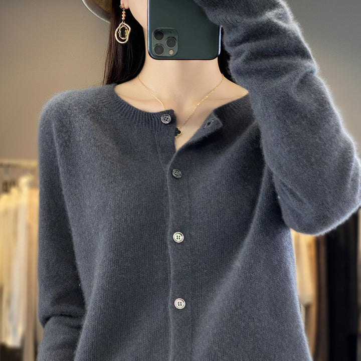 Damen Kurzgeschnittener Cardigan in Mohair‑Optik mit Rundhalsausschnitt und Perlmuttknöpfen Drune