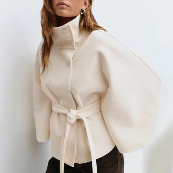 Damen Wollmantel im Cape‑Stil mit Stehkragen und Taillengürtel Drune