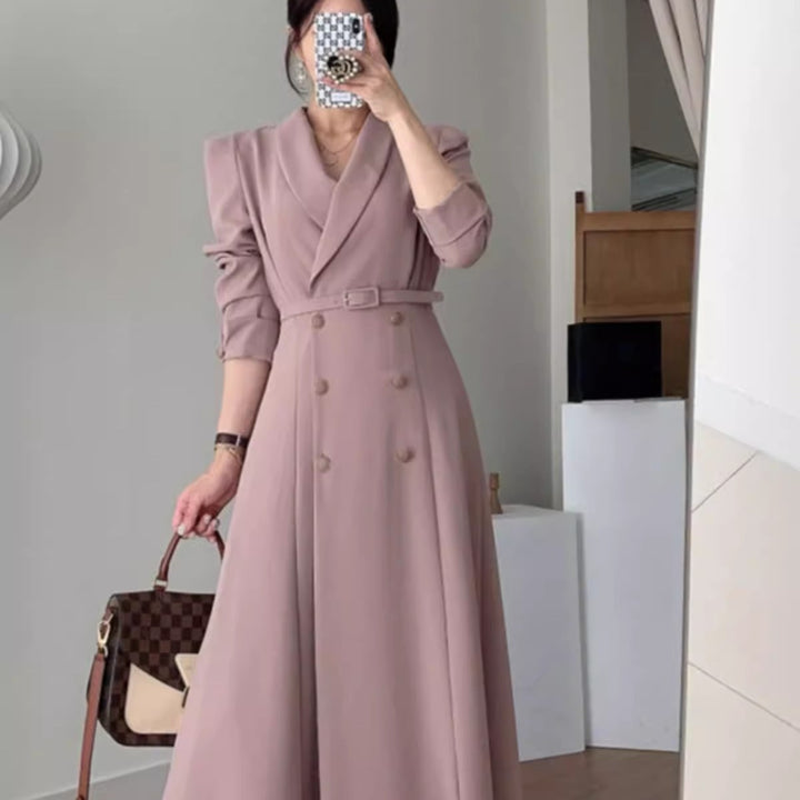 Damen Doppelreihiges Maxi‑Mantelkleid mit Taillengürtel und betonten Schultern Drune