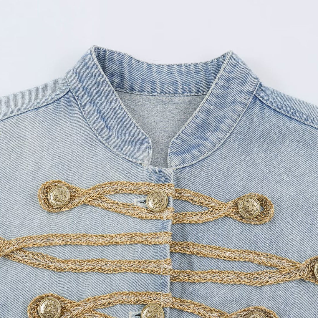 Damen Kurz geschnittene Jeansjacke im Military‑Stil mit dekorativen Kordelapplikationen Drune