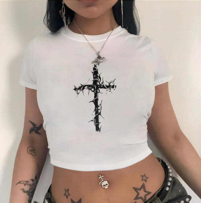 Damen Crop-T-Shirt mit animalistischem Lippenmotiv und auffälligem Schriftzug Drune
