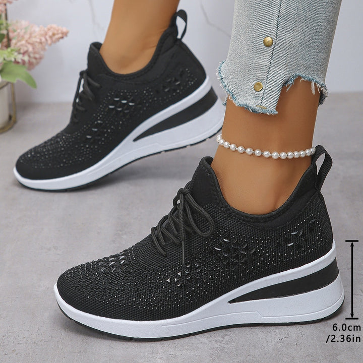 Damen Wedge-Sneaker mit atmungsaktivem Strick, gepolstertem Sockenschaft und leichtem Plateau Drune