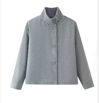 Damen 9800+ kurze boxy‑Wollmix‑Jacke mit hohem Funnelkragen, asymmetrischer Knopfleiste und verstellbaren Manschetten Drune