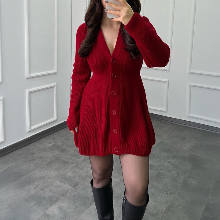 Damen nan tailliertes Strickkleid mit durchgehender Knopfleiste, V‑Ausschnitt und ausgestelltem A‑Linien‑Rock Drune