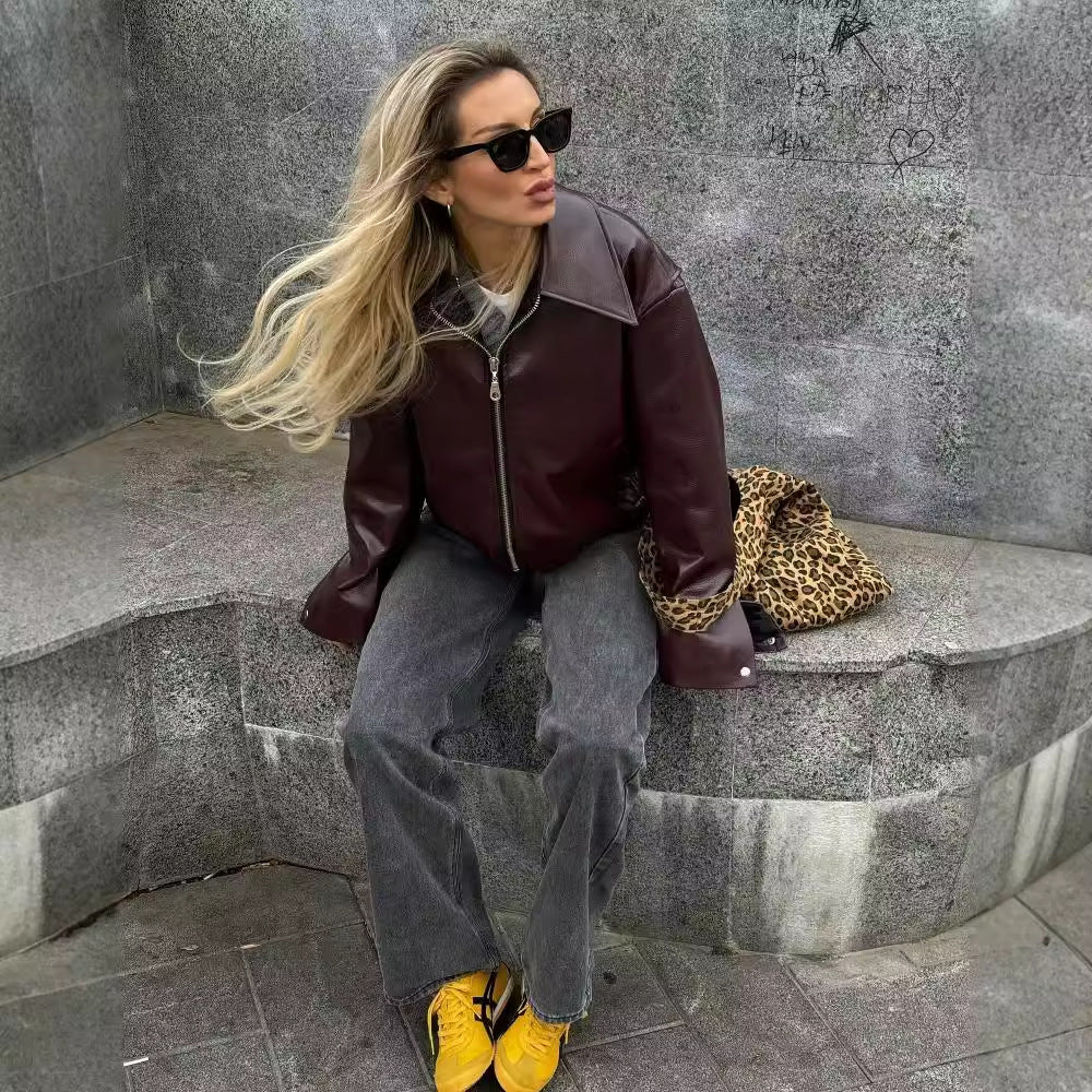 Damen 500+ leichte oversize Kunstleder‑Blousonjacke mit Hemdkragen, Reißverschluss und elastischem Saum Drune