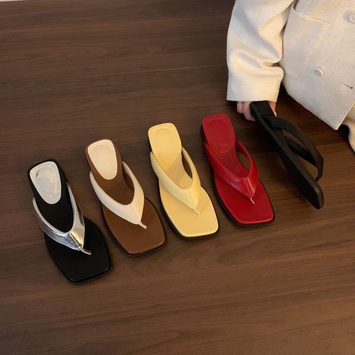 Damen Zehentrenner mit elegantem minimalistischen Design und komfortablen Fußbetten Drune