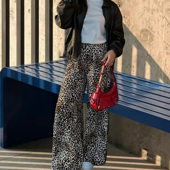 Damen Weite Leoprint-Hose aus fließendem Material Drune