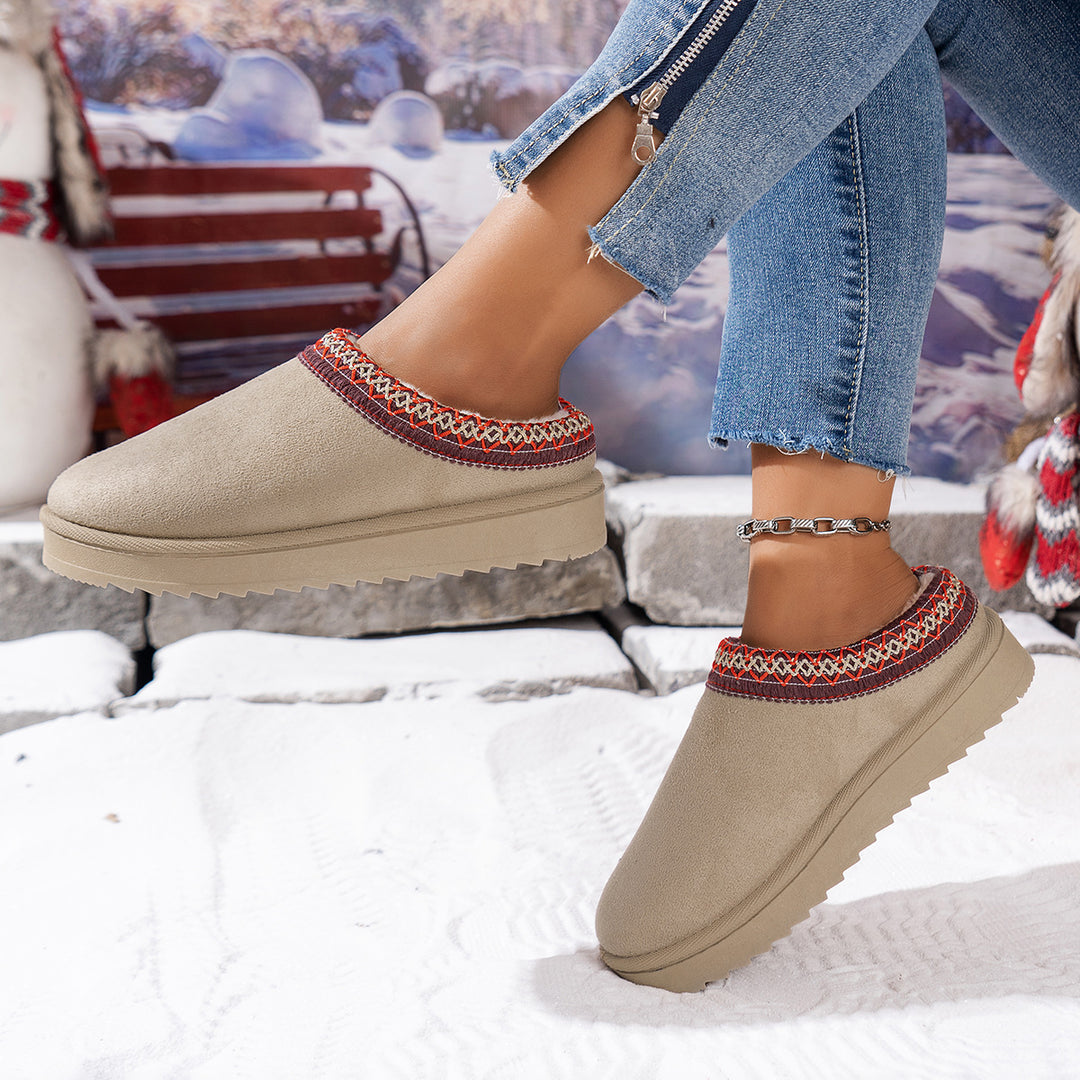 Damen Gefütterte Loafer‑Hausschuhe aus Wildlederimitat mit besticktem Rand und profiliertem Plateau Drune