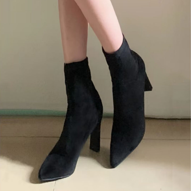 Damen spitz zulaufende Stiefeletten mit Sock-Top und skulpturiertem Stiletto-Absatz Drune