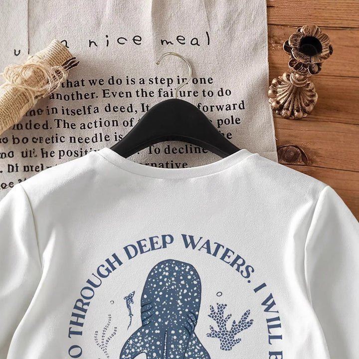 Damen T-Shirt mit kreativem Wahlspruch und kunstvollem Hai-Motiv Drune