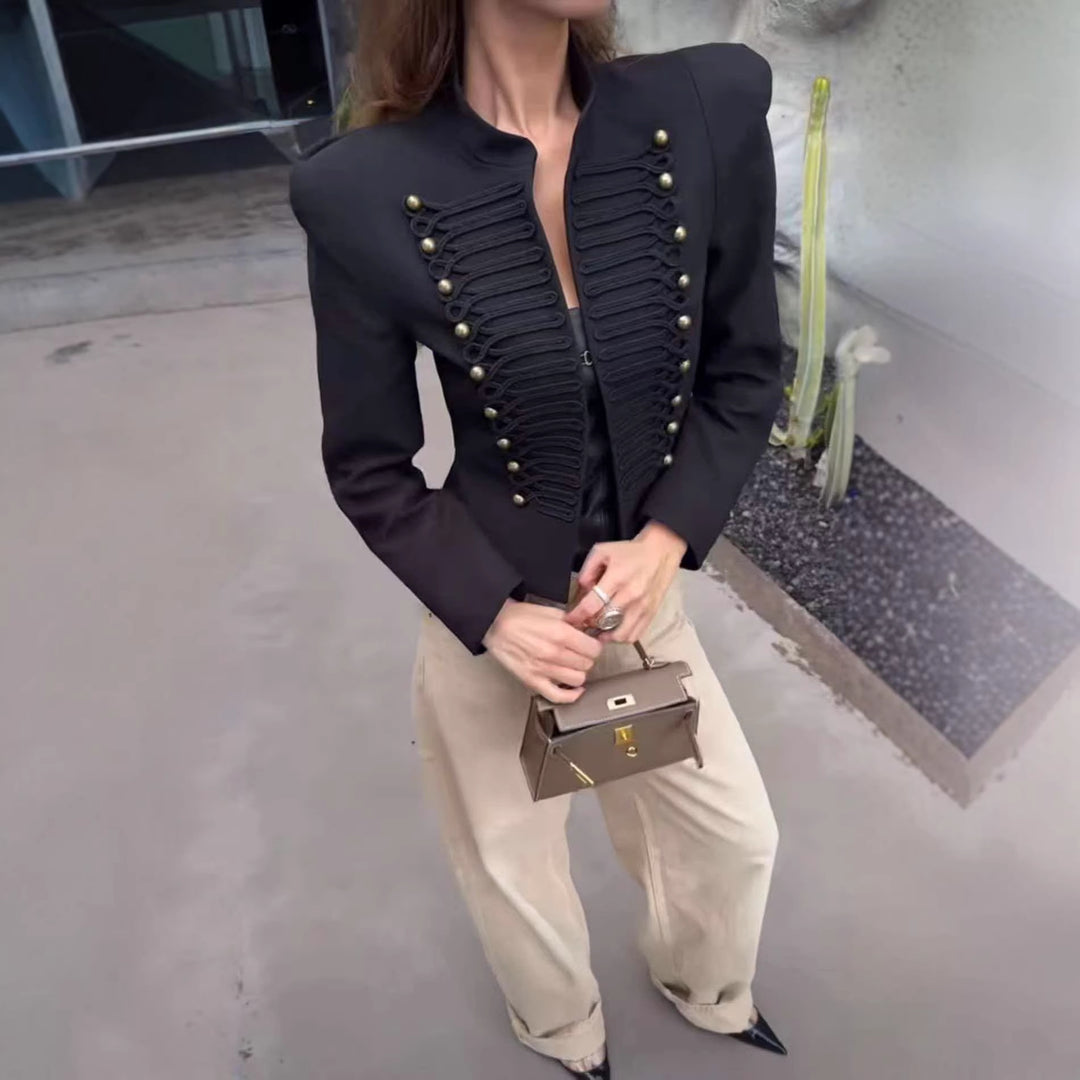 Damen Cropped Blazer im Husarenstil mit Stehkragen, Zierkordeln und Messingknöpfen Drune