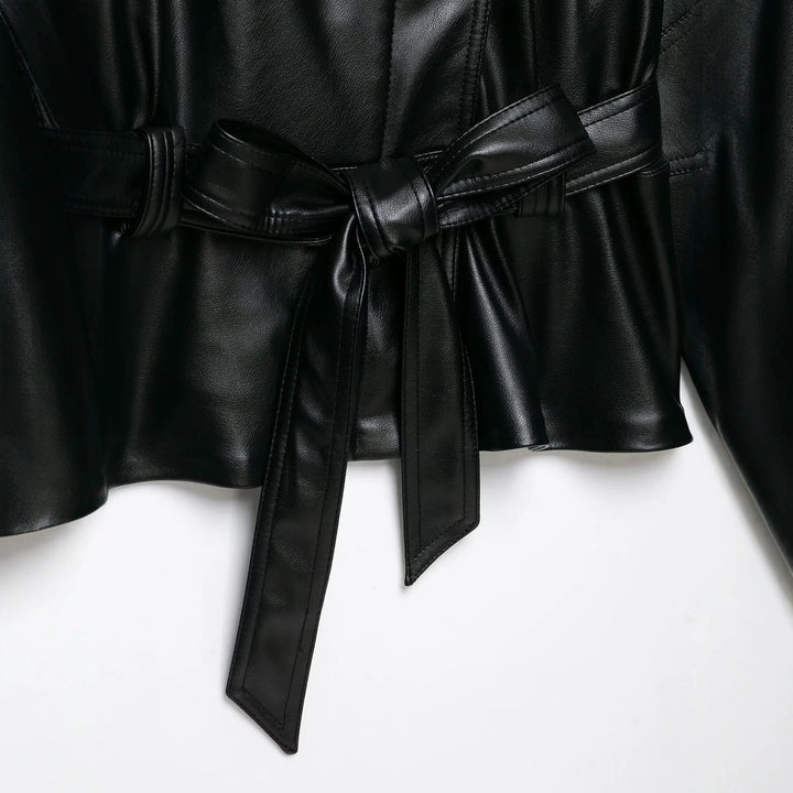 Damen Taillierter Kunstleder-Blazer mit Bindegürtel und Schalkragen Drune