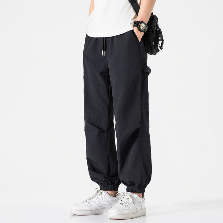 Herren Nylon-Mix Relaxed-Jogger mit elastischem Komfortbund, verdeckten Reißverschlusstaschen und geripptem Knöchelabschluss Drune