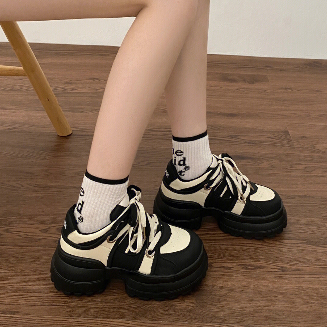 Damen Sportliche Chunky Sneakers mit rutschfester Laufsohle und atmungsaktivem Obermaterial Drune