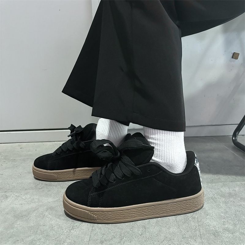 Damen Lifestyle Sneakers mit dicker Gummisohle und weichem Wildleder-Obermaterial Drune