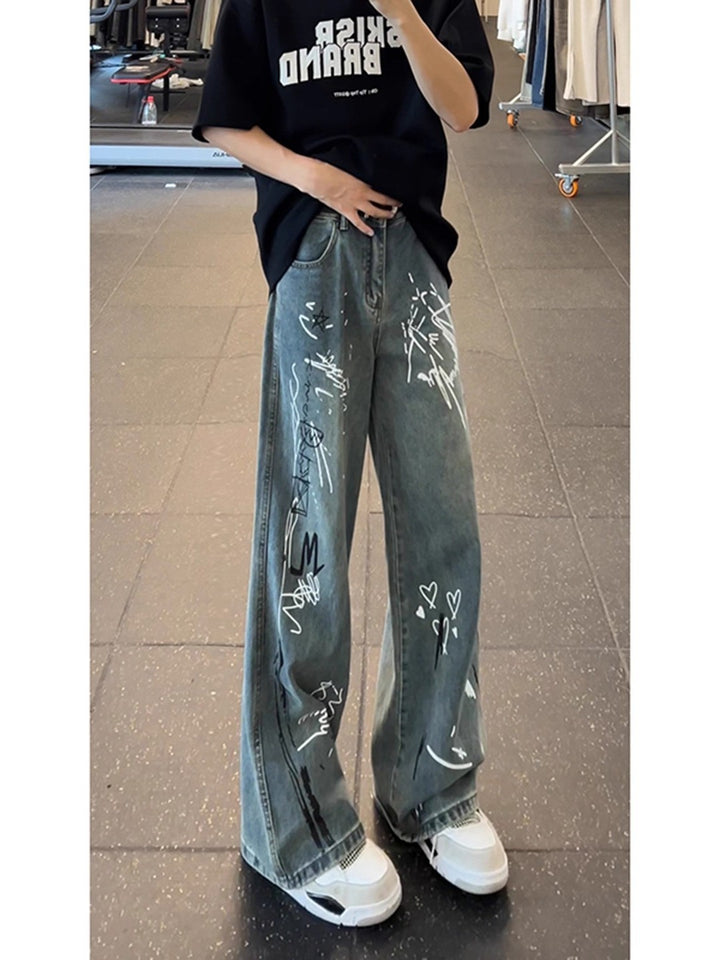 Damen Weitgeschnittene Jeans mit künstlerischem Grafikdruck Drune