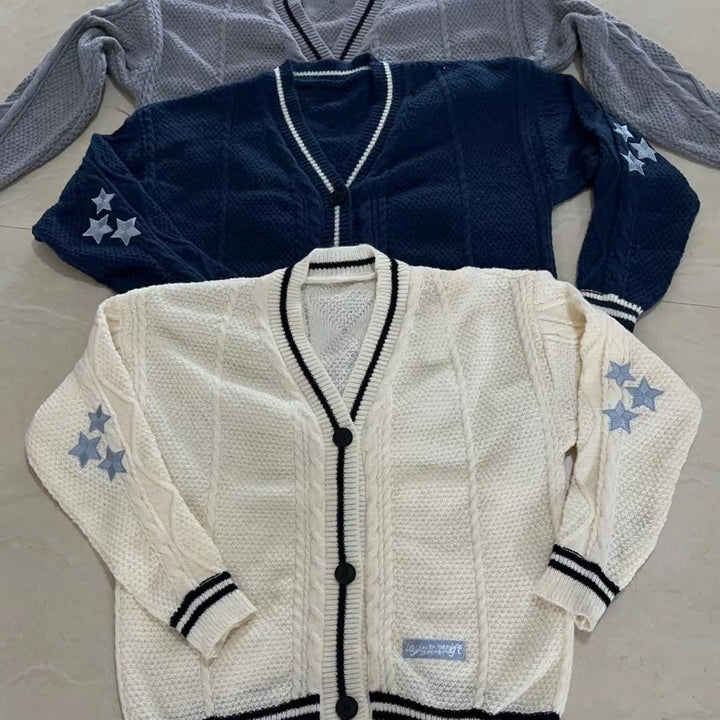 Damen Grobstrick-Cardigan mit dekorativen Sternen und kontrastierendem Bund Drune