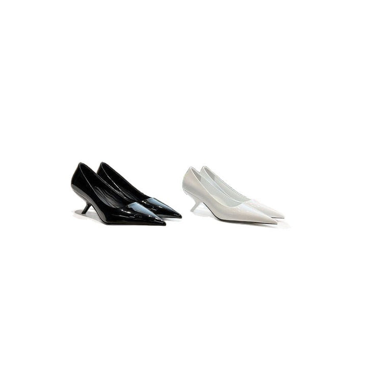 Damen Spitz zulaufende Lack-Wedges mit skulptiertem Keilabsatz und doppeltem Knöchelriemen Drune
