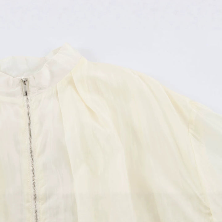 Damen Leichte semitransparente Blousonjacke mit Ballonärmeln und Metallreißverschluss Drune
