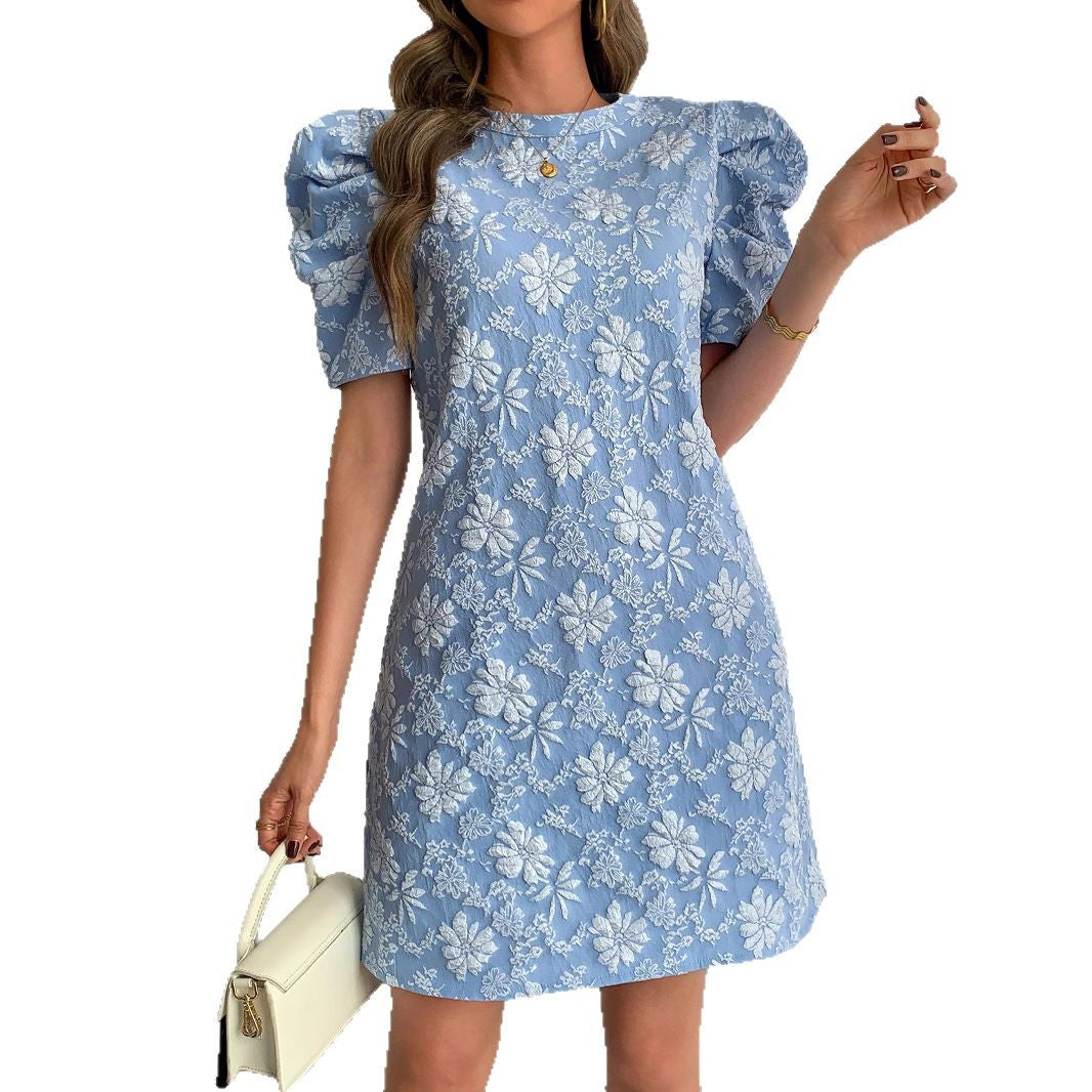 Damen nan florales Jacquard-Minikleid mit gestuften Puffärmeln Drune