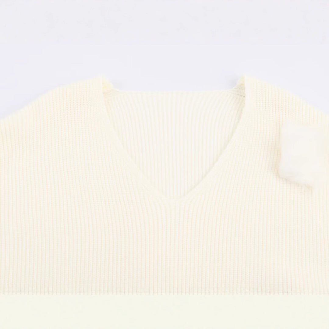 Damen Feinstrick-Minikleid mit tiefem V-Ausschnitt und gestuften Faux-Fur-Ärmeln Drune