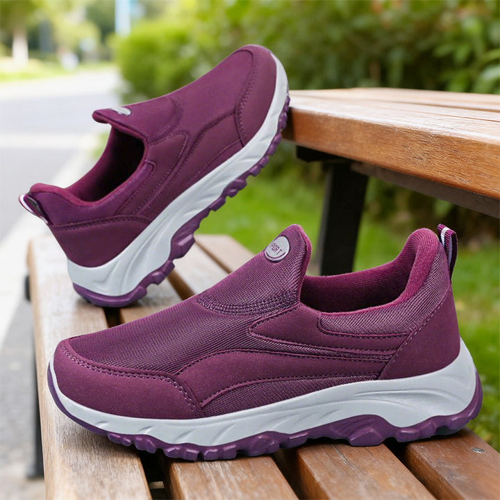 Damen nan leichter Slip-On Walkingsneaker mit elastischem Einstieg, gepolstertem Memory-Fußbett und profilierter rutschfester Laufsohle Drune