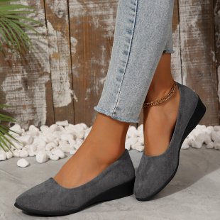 Damen  elegante Ballerina mit leichter Keilsohle und Krokoprägung Drune